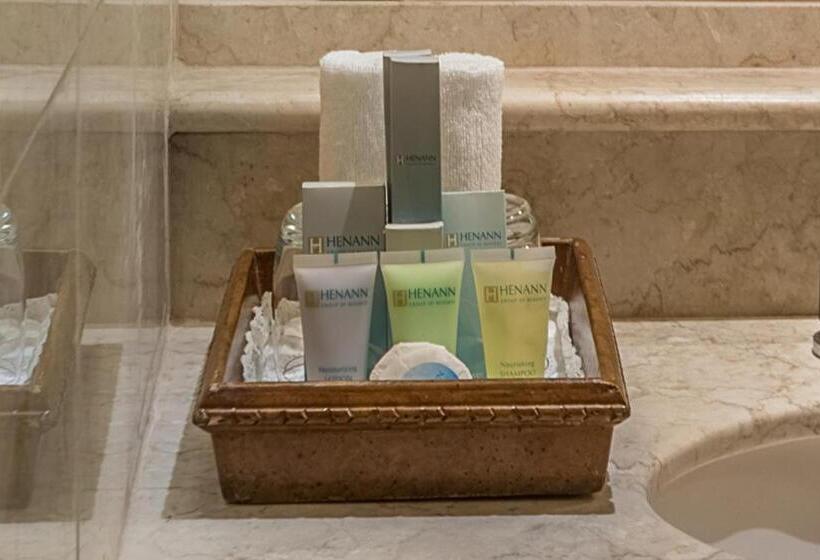Президентский Люкс, Henann Regency Resort And Spa