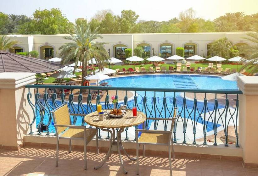 Люкс, Al Ain Rotana