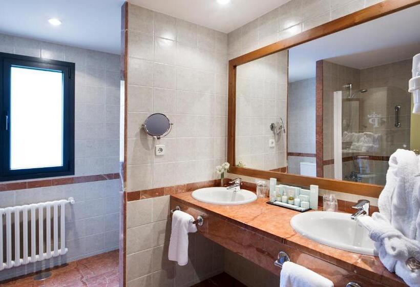 Номер Стандарт, Parador De Limpias