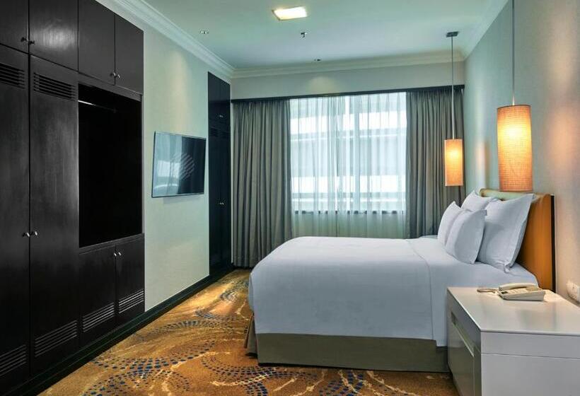 Апартаменты 3 Спальни, Pullman Kuala Lumpur City Centre Hotel & Residences