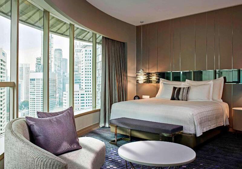 Номер Премиум, Pullman Kuala Lumpur City Centre Hotel & Residences