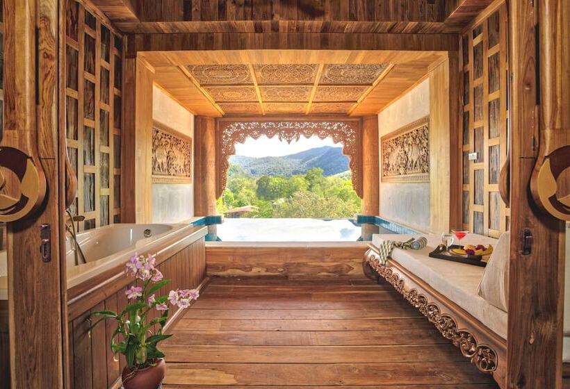 سوئیت با چشم‌انداز, Santhiya Tree Koh Chang Resort