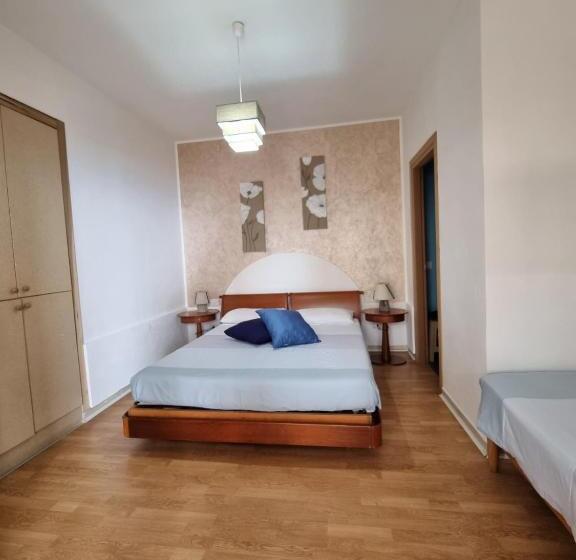 اتاق استاندارد سه نفره, B&b Verzavò