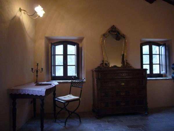 Люкс, Borgo Storico Cisterna