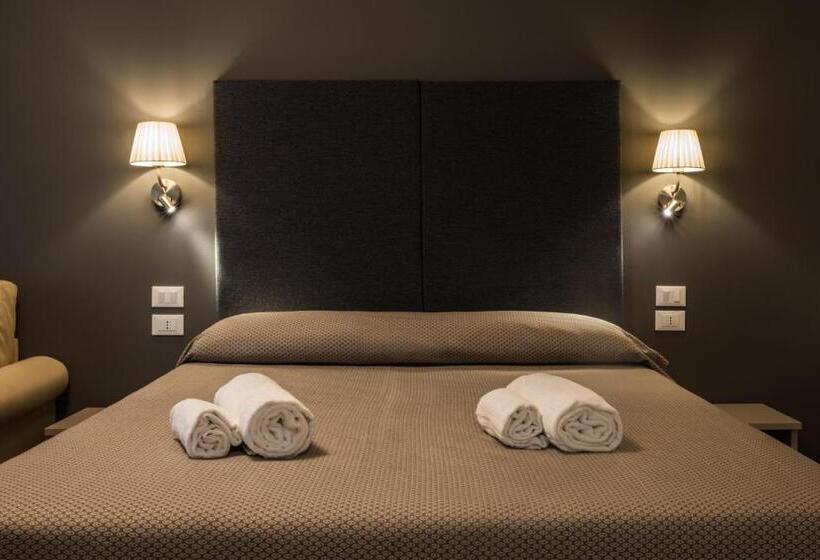 标准间, Garda Guest House