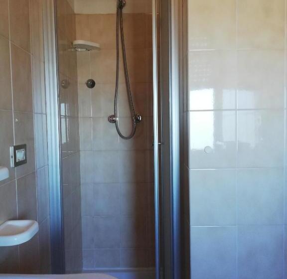 اتاق استاندارد سه تخته با بالکن, B&b Attico Mare
