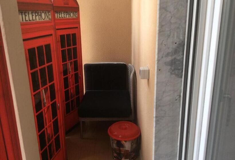 اتاق استاندارد سه نفره, B&b Cuore Di Salerno