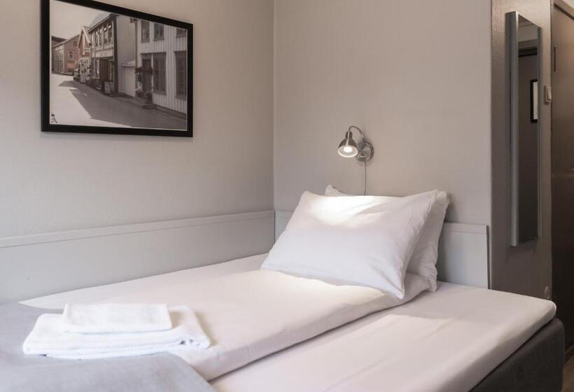 Номер Стандарт Индивидуальный, Frøken Skjolds Hotel Lyngengården