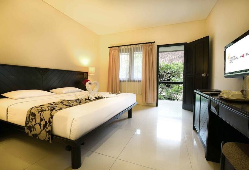 اتاق سوپریور با چشم‌انداز باغ, Legian Paradiso