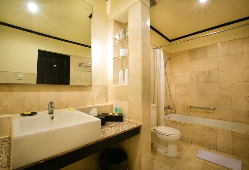 اتاق لوکس با چشم‌انداز باغ, Legian Paradiso