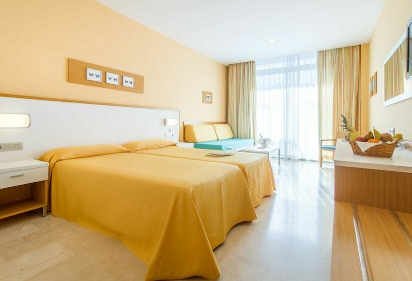 Habitación Cuádruple Estándar, Mediterraneo