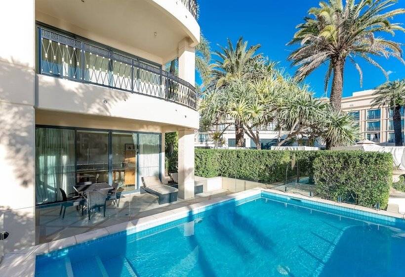 Апартаменты 3 Спальни, Imperial Hotel Gold Coast