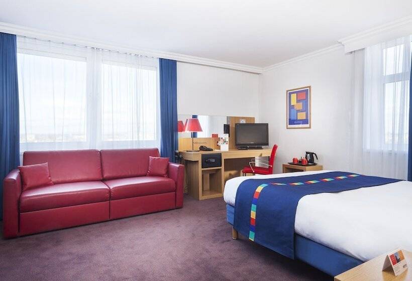 Семейный Номер, Radisson Hotel York