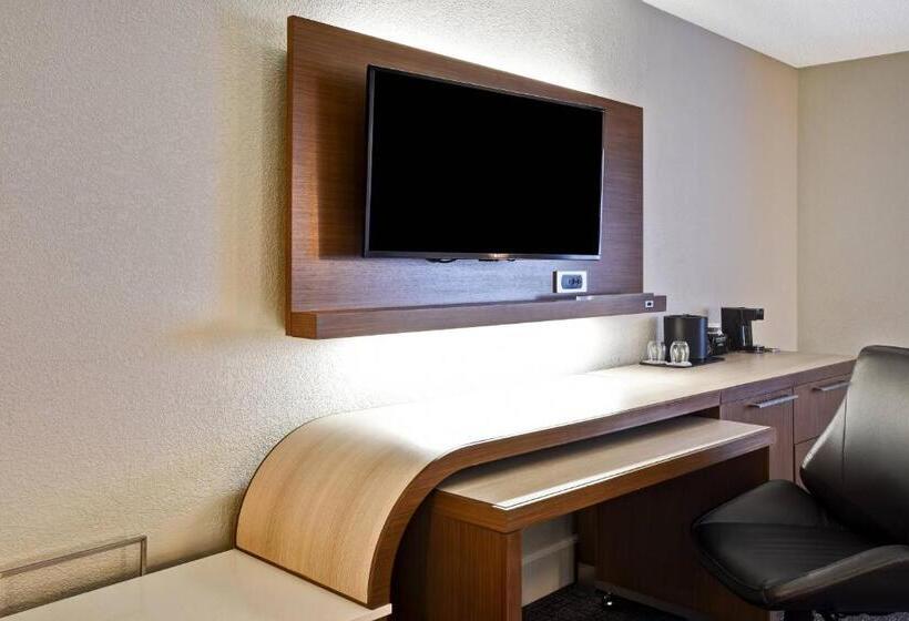 Номер Deluxe Адаптированный для Инвалидов, Courtyard Cape Cod Hyannis