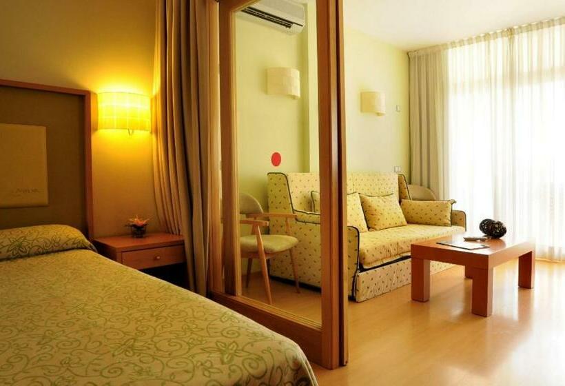 اتاق خانوادگی, Evenia Olympic Suites