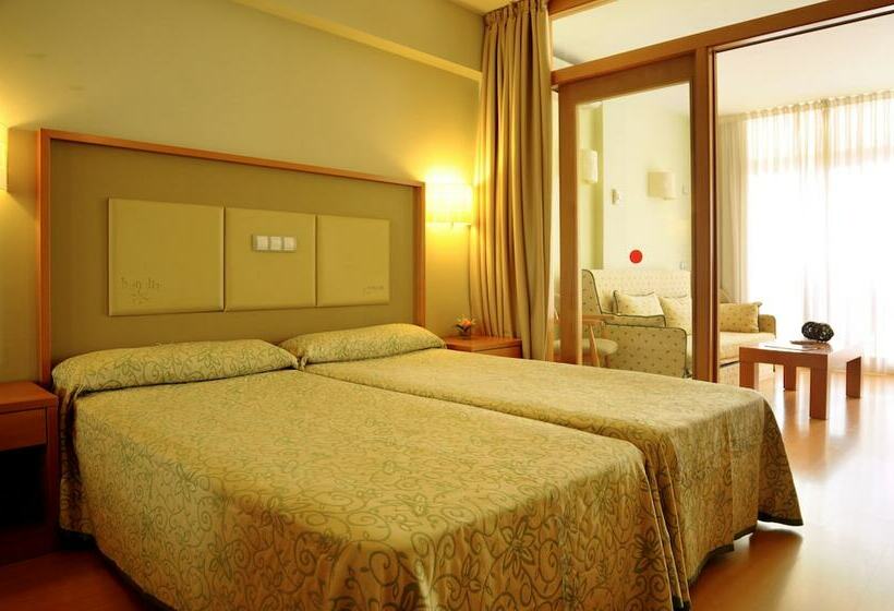 اتاق خانوادگی, Evenia Olympic Suites