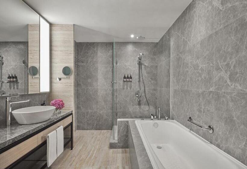 Suite Executive, Grand Copthorne Waterfront