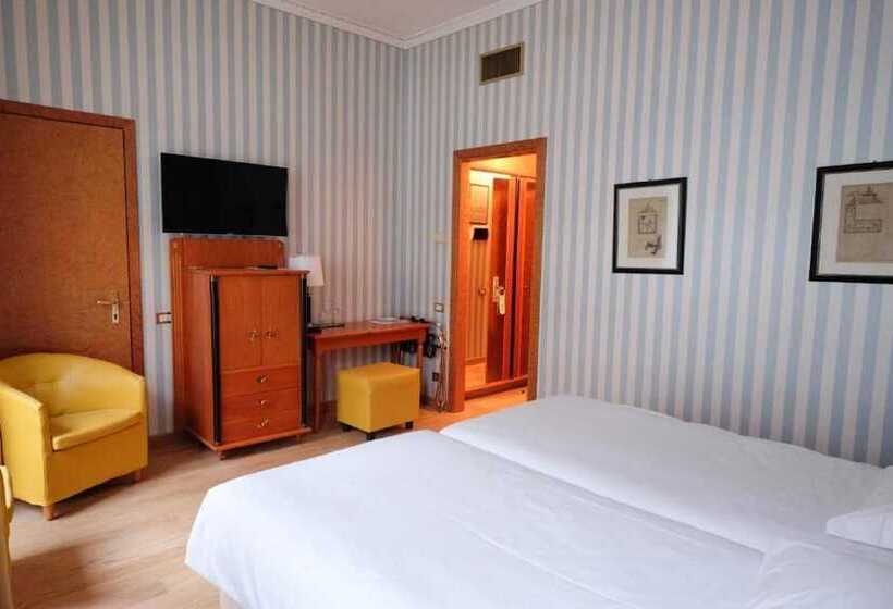 اتاق استاندارد, Greif Hotel Maria Theresia