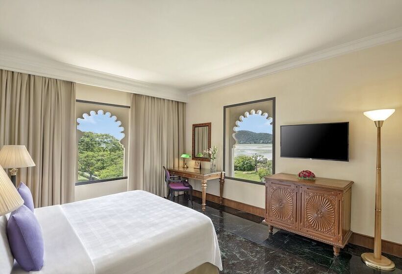 Люкс, Trident Udaipur