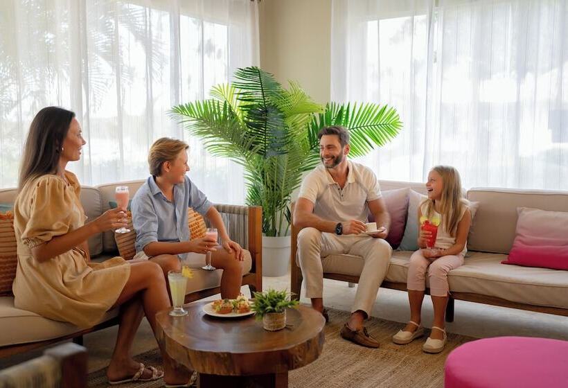 سوئیت کلوب با چشم‌انداز دریا, Wyndham Alltra Samana All Inclusive Resort