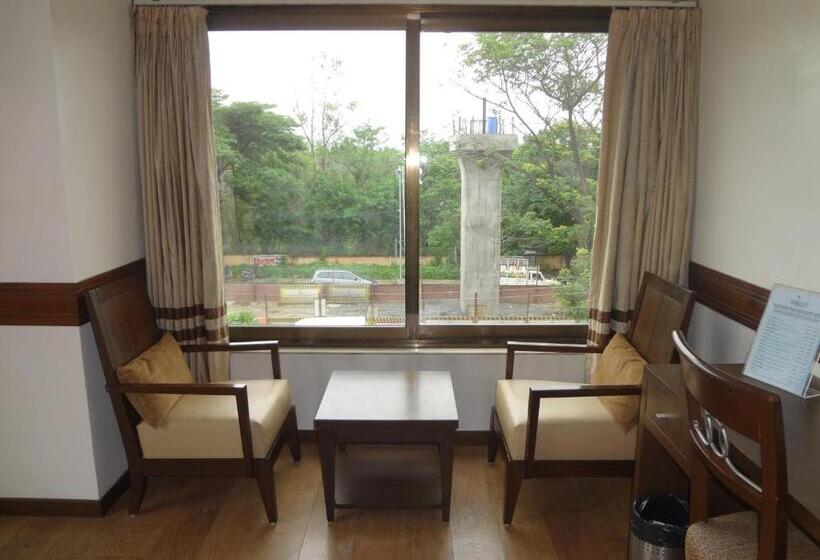 اتاق پرمیوم, The Legend Inn @nagpur