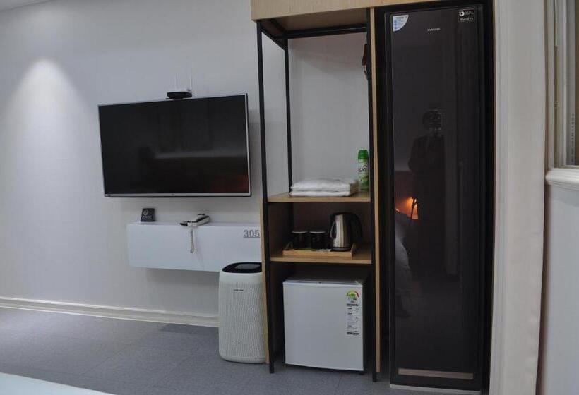 Номер Deluxe, Hound Hotel Sangmu
