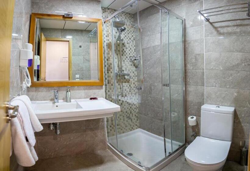 اتاق استاندارد, Puerta Salinas Isla Cristina