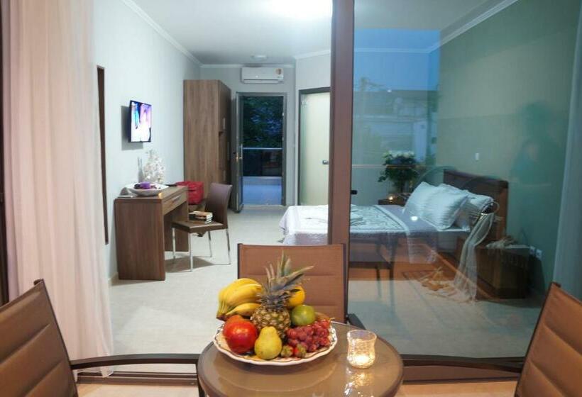 Номер Стандарт Трехместный, Centrum Rooms