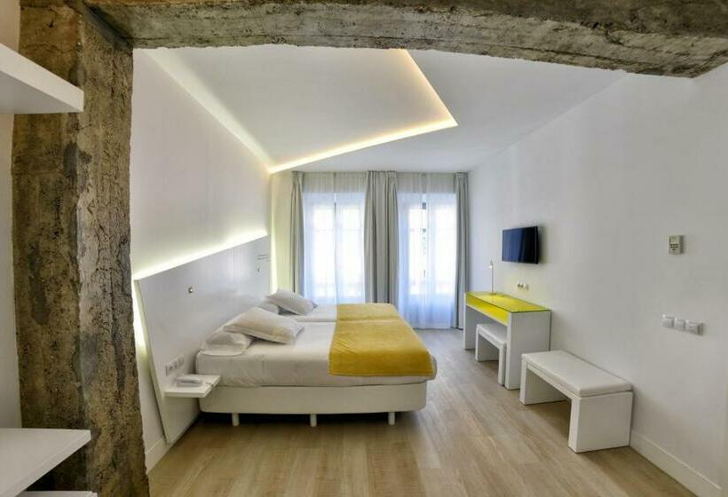 اتاق استاندارد, Atarazanas Malaga Boutique
