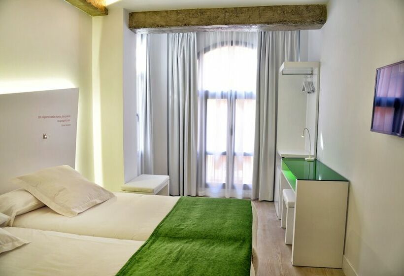 اتاق سوپریور, Atarazanas Malaga Boutique