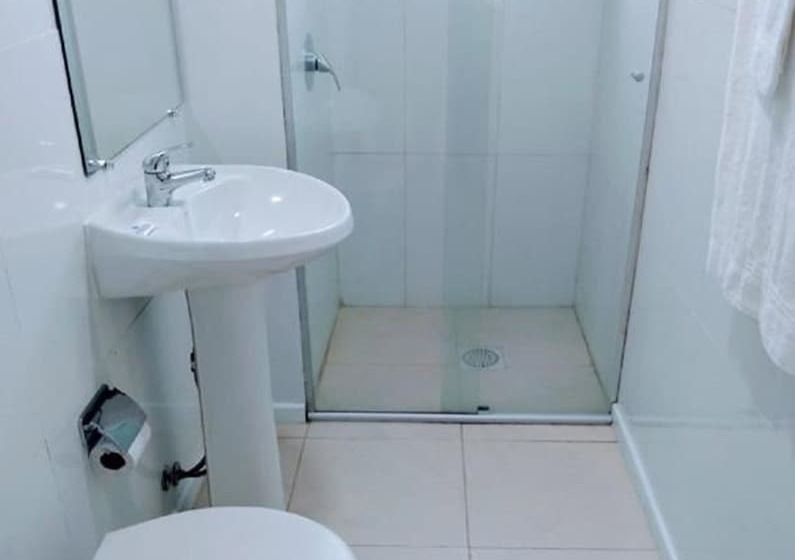 Номер Стандарт, Dan Inn Express Porto Alegre   Próximo Ao Araújo Vianna E Ao Complexo Hospitalar Santa Casa