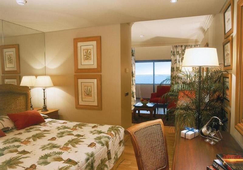 اتاق استاندارد با چشم‌انداز دریا, Hari Club Beach Resort