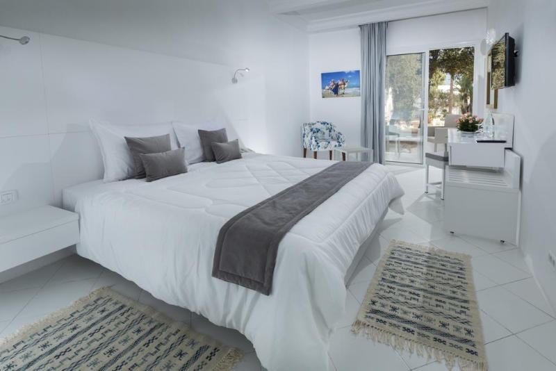 اتاق استاندارد با چشم‌انداز دریا, Hari Club Beach Resort