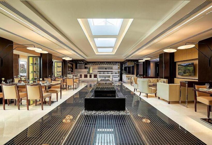 سوییت, Jw Marriott Hotel Cairo