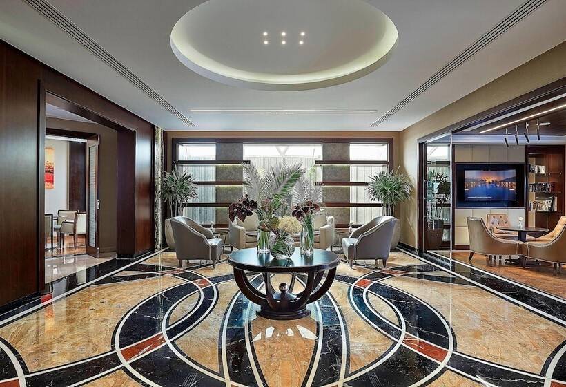 سوییت جونیور, Jw Marriott Hotel Cairo