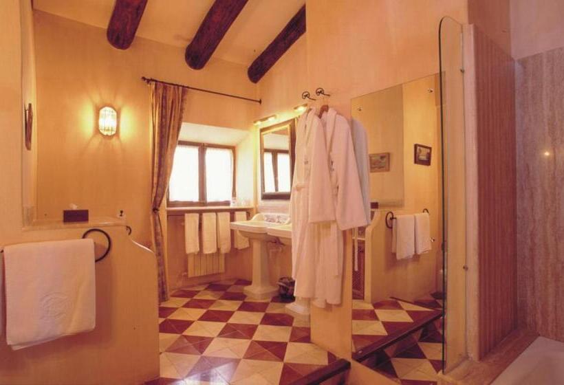 اتاق سوپریور, Rotana Golf Resort
