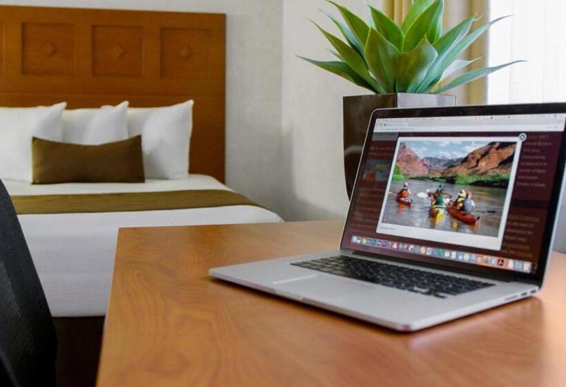 Президентский Люкс, Moab Valley Inn