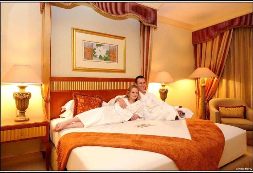 اتاق استاندارد, Peermont D Oreale Grande At Emperors Palace