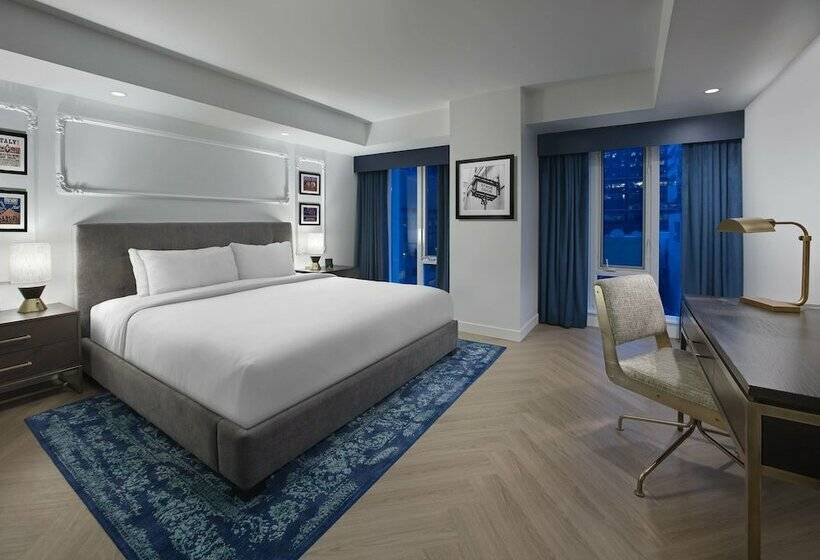 سوییت, Pantages Hotel Toronto Centre