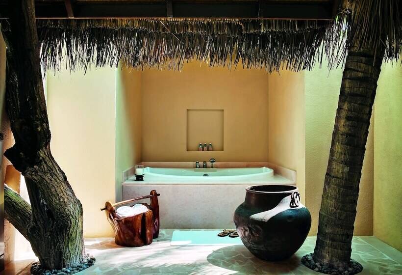 ویلای لوکس 1 خوابه, Taj Exotica Resort & Spa, Maldives
