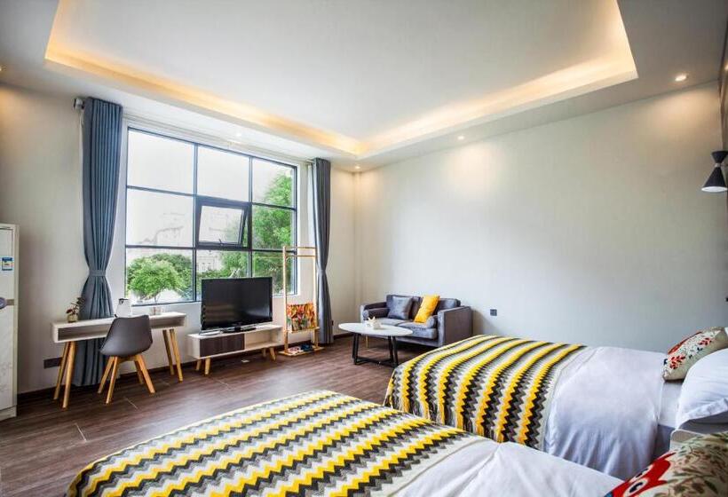 اتاق استاندارد با بالکن, Beihai Silver Beach Yintai Time Seaview Villa
