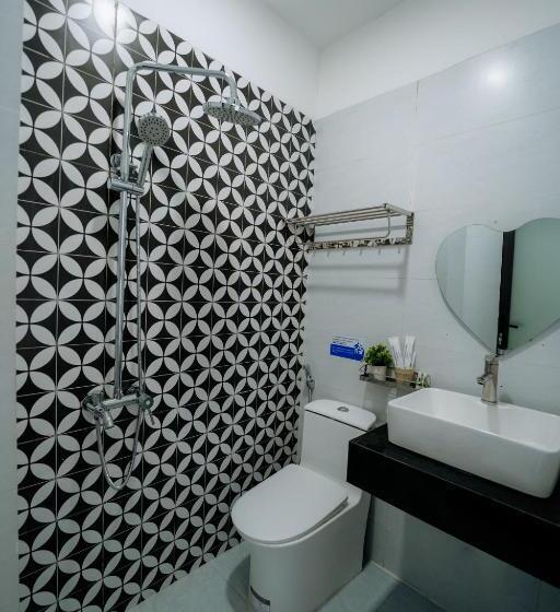 اتاق استاندارد با تخت بزرگ, Blossom Sea Homestay Quy Nhơn