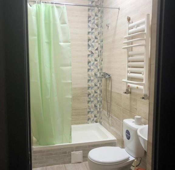 اتاق استاندارد, Sweet Home Hostel