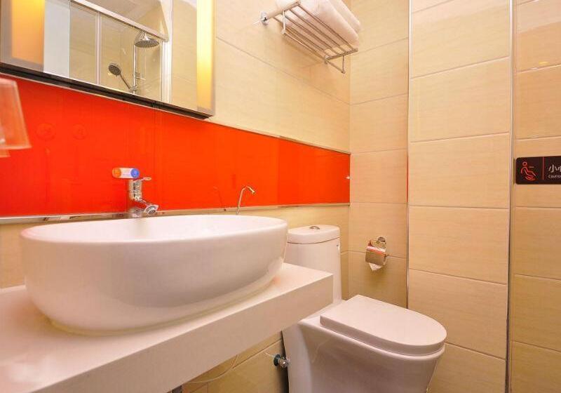 Номер Superior, 7days Premium Ji`nan Luokou Clothing City Wuying Hill North Road