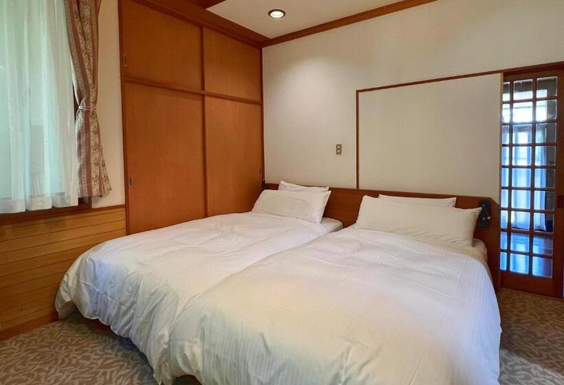 Quarto Estandar, Nasu Hoshi No Akari