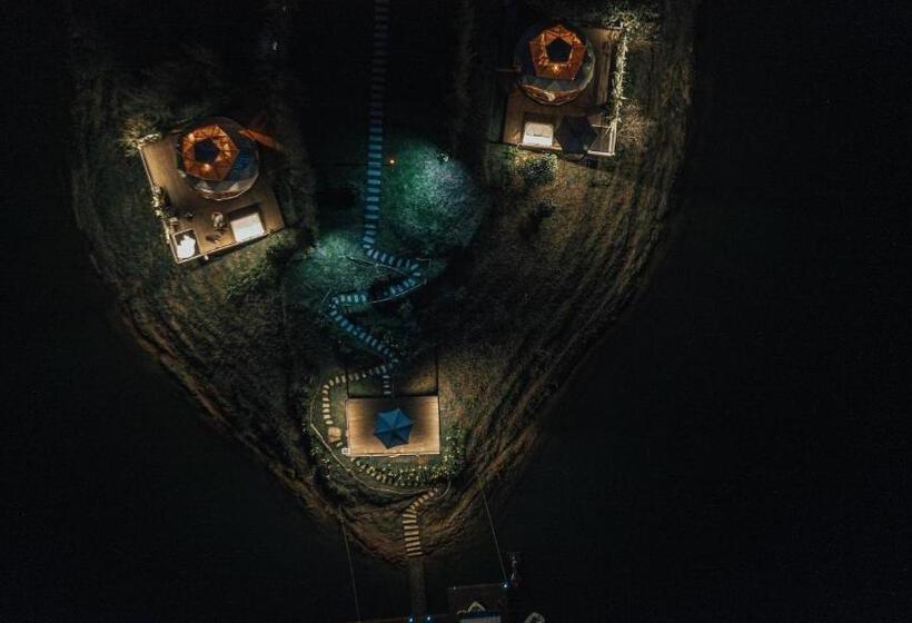 اتاق لوکس, Domus Glamping Guatapé