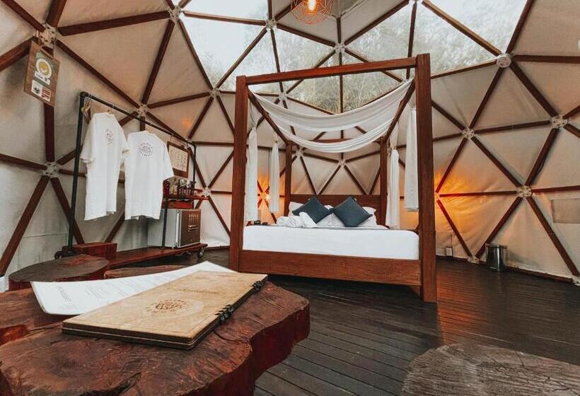 اتاق لوکس, Domus Glamping Guatapé
