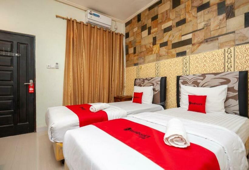 디럭스 룸, Reddoorz Syariah At Bumi Siliwangi Residence Padang