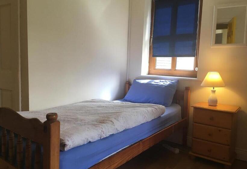 غرفة عائلية مطلّة علي الجبل, Mount Brandon Hostel