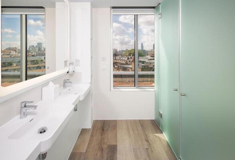 Люкс, Yotel London City